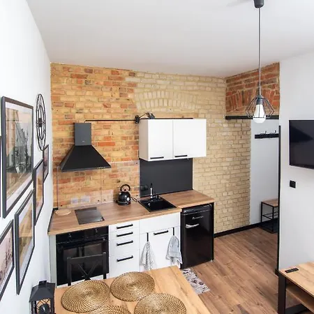 Portowa 11 Apartment *